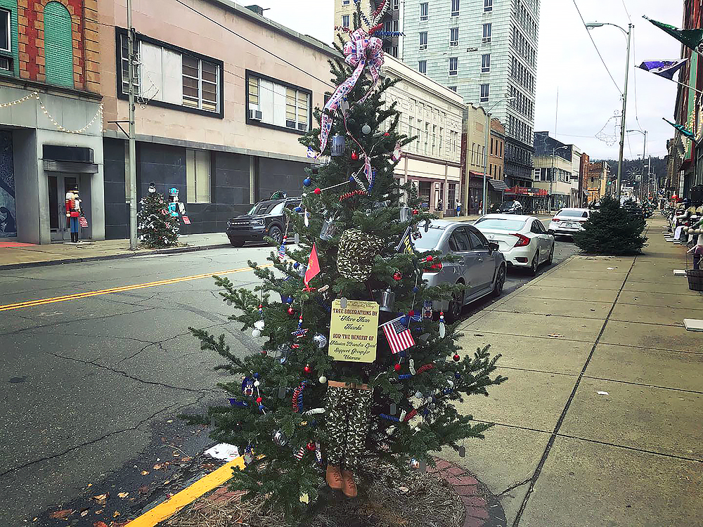 and-the-christmas-tree-winners-are-news-sports-jobs-weirton